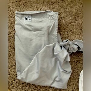 The Ollie gray swaddle! Perfect condition